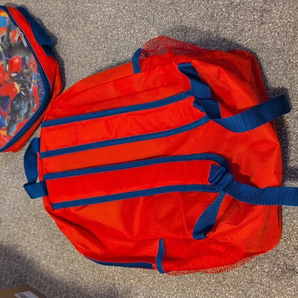 Red and Blue Spider-Man Kids Backpack and Lunchbox Set - Picture 5 of 9